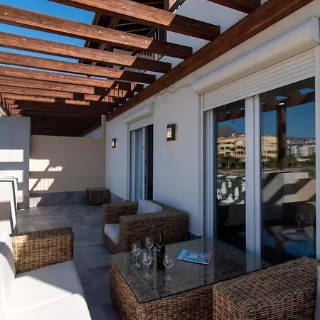 Ulani With Air Conditioning Villa
